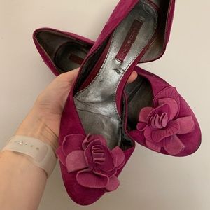 Bandolino Fuchsia Suede Wedge, 7.5